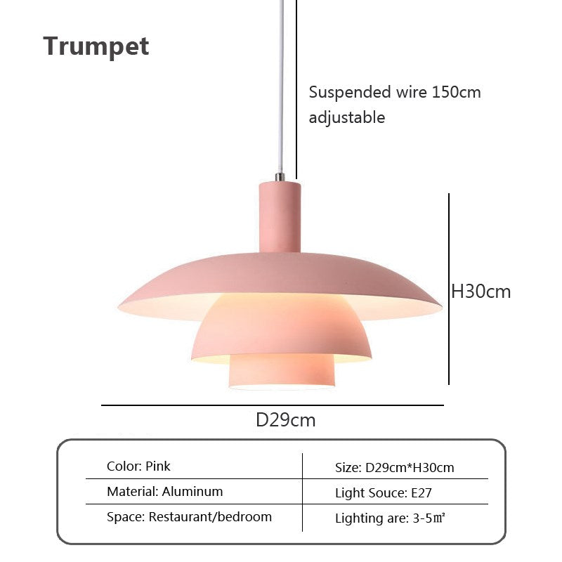 "Dänische Design-Hängeleuchte aus Metall und Glas, skandinavisches, minimalistisches Design, ideal für Essbereiche."