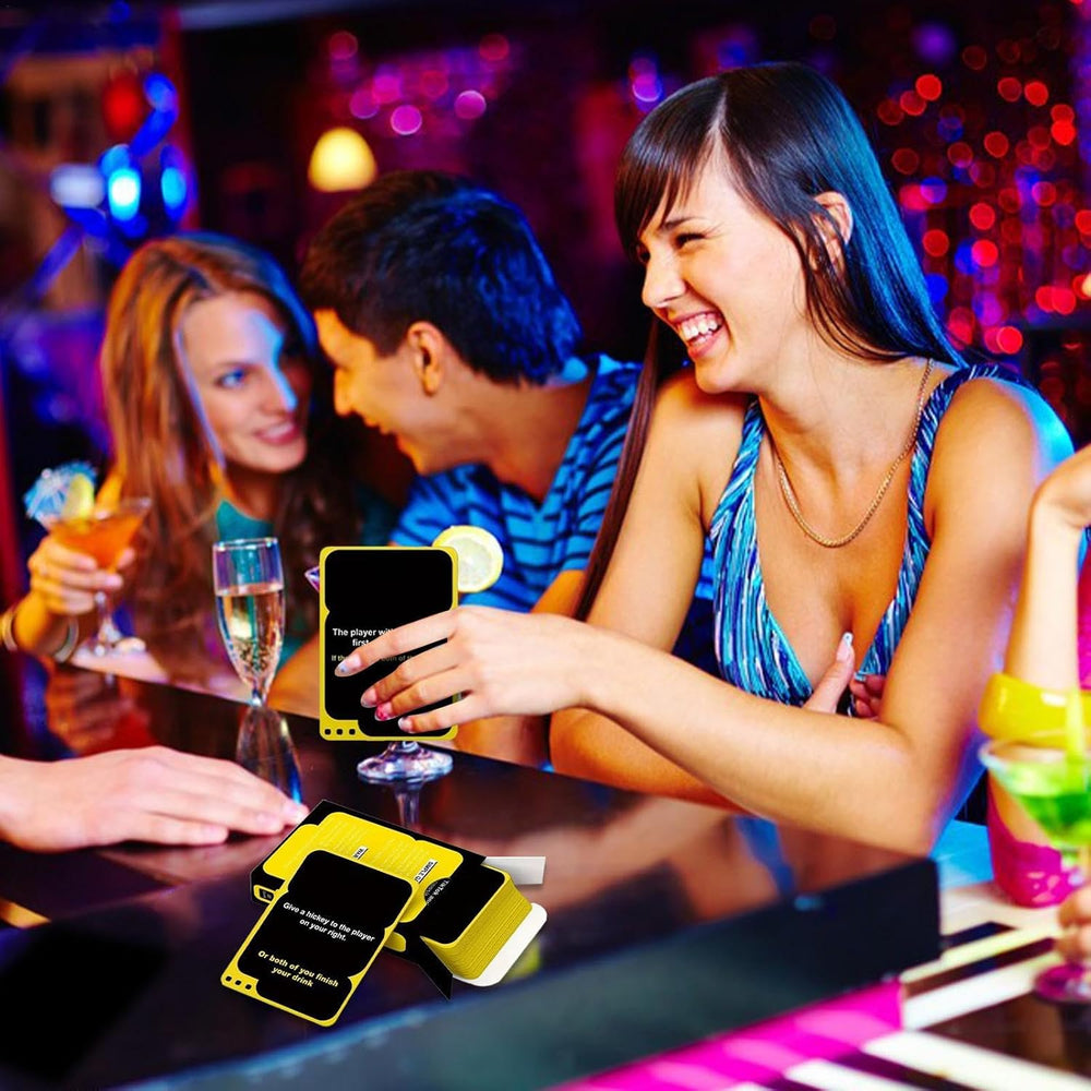 "Das ultimative Partyspiel mit Karten, farbenfrohem Design; ideal für Interaktion, Spaß und Unterhaltung auf Partys."