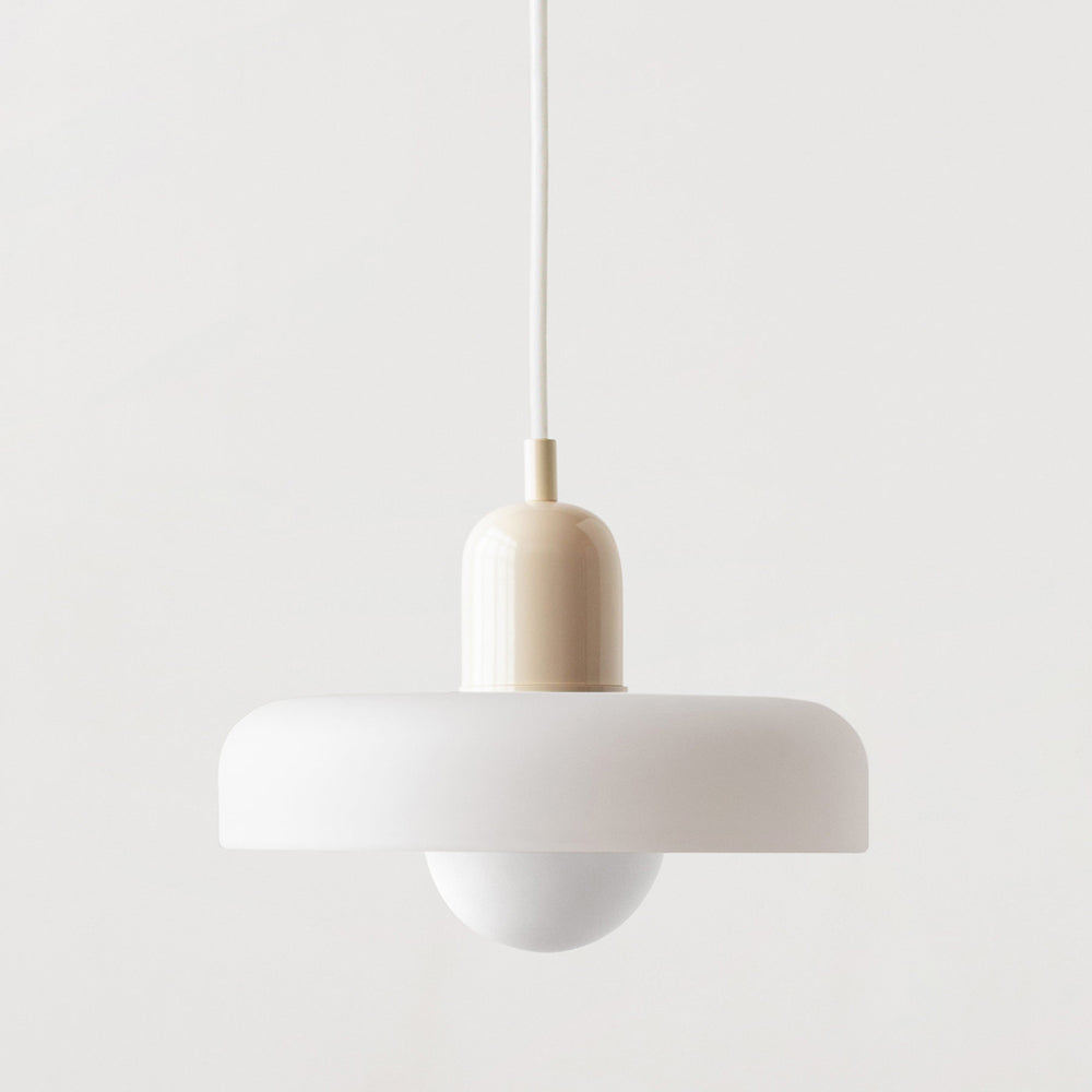 "Deckenleuchte skandinavischer Stil, handgefertigt, minimalistisches Design, gläserner Lampenschirm, elegante Beleuchtung."