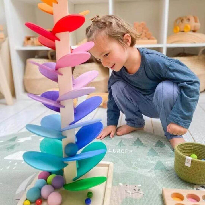 Regenbogen-Murmelbahn für Kleinkinder: Lernspielzeug aus Holz