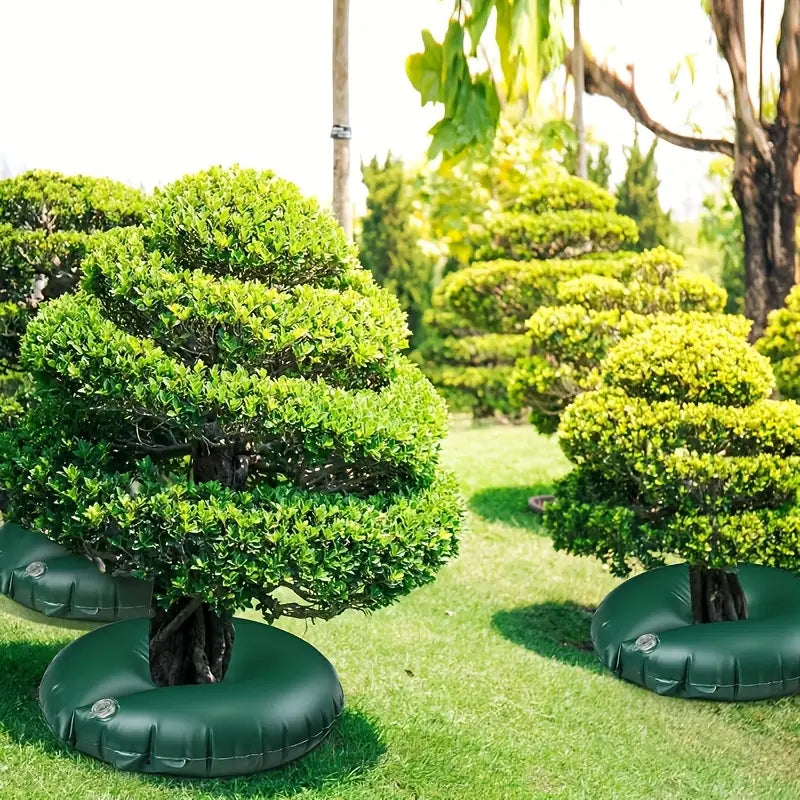 "Effektive 15/20 Gallon Baum Bewässerungstasche, grün und braun, für gleichmäßige Tropfbewässerung von Gartenbäumen."