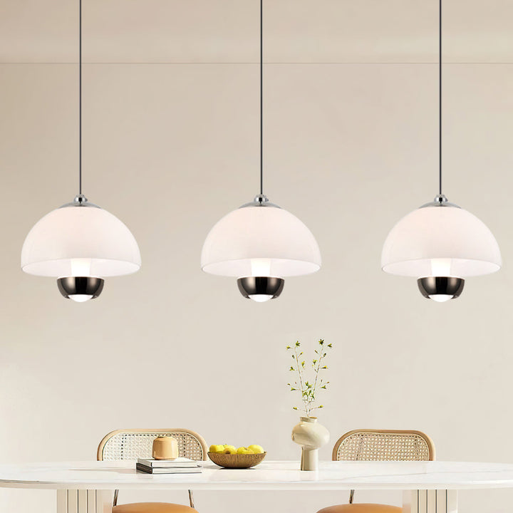 "Elegante 3-flammige Hängeleuchte mit bernsteinfarbenen Glasschirmen, ideal für moderne Küchen und Esszimmer, nordischer Stil
