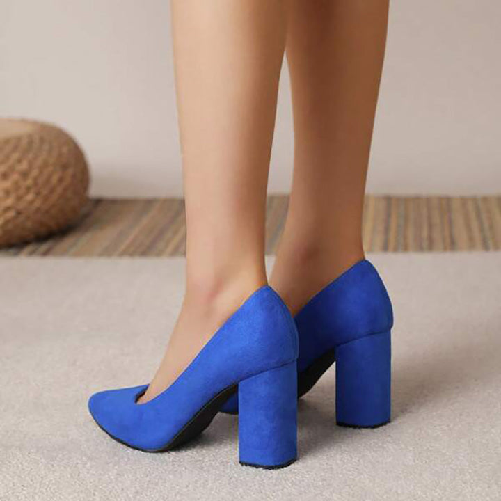 Elegante Damen High Heels aus Hirschleder, spitz zulaufend, in Königsblau. Ideal für Büro und Abendgarderobe.