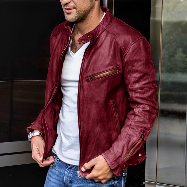 Elegante Damen-Lederjacke aus hochwertigem, bequemem Leder in klassischem Schnitt, perfekt für jede Jahreszeit.