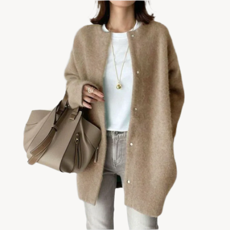 "Elegante Damenstrickjacke in Khaki, vielseitig und schmeichelhaft, zeitloses Design für Arbeit und Abend, luxuriöser Komfort