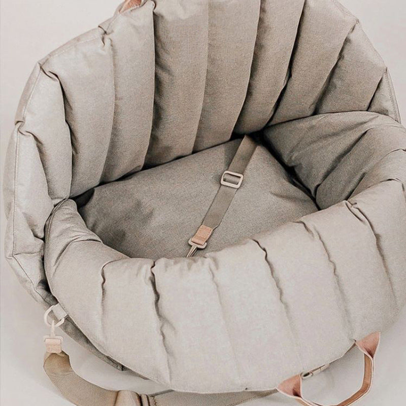 Elegante faltbare Haustier-Tragetasche, beige, mit weicher Polsterung und vielseitigen Tragemöglichkeiten für Stil und Komfor