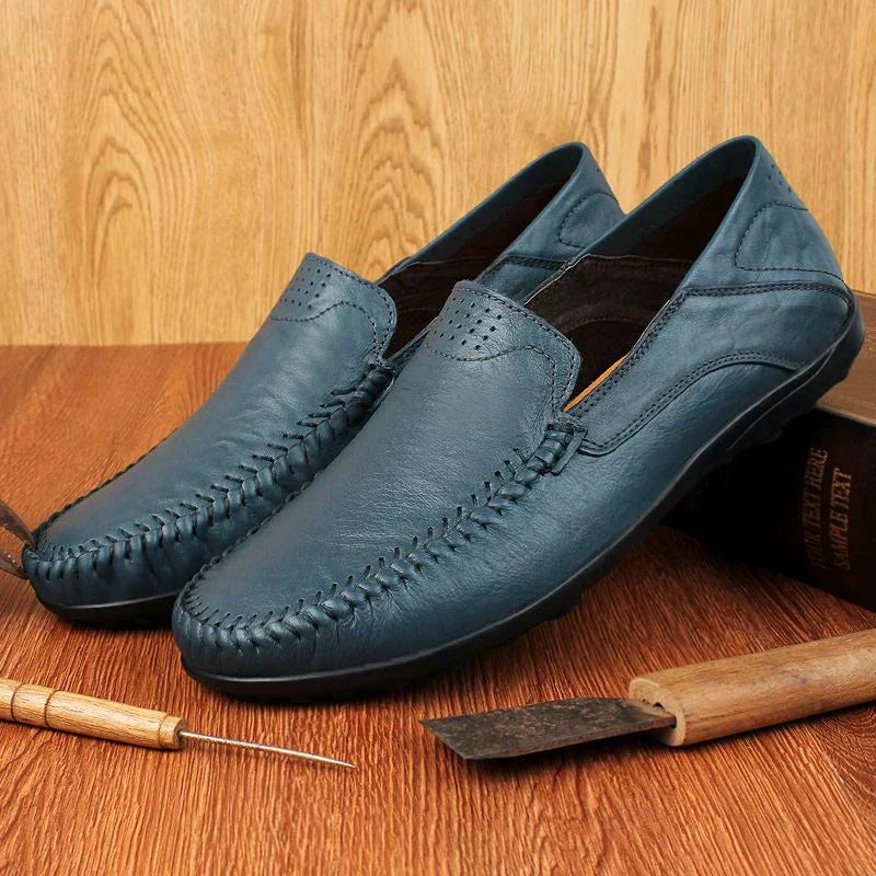 "Elegante Herren-Loafer aus italienischem Leder, braun, mit flexibler Sohle und zeitlosem Design, ideal für stilvolle Anlässe