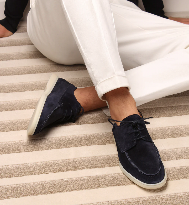 "Elegante Herren Loafer in Beige und Blau, stilvoll und bequem für Büro und Freizeit, hochwertig verarbeitet."