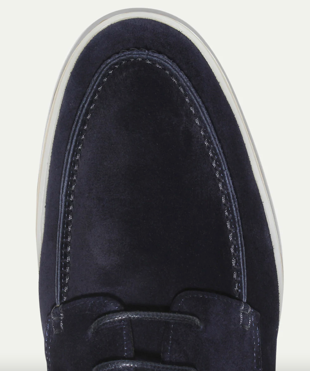 "Elegante Herren Loafer in Beige und Blau, stilvoll und bequem für Büro und Freizeit, hochwertig verarbeitet."