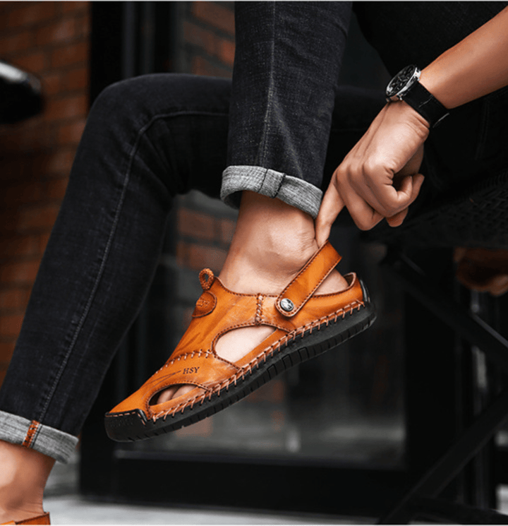 Elegante Herrensandalen aus weichem, atmungsaktivem Leder, ideal für Sommertragekomfort und stilvollen Auftritt.