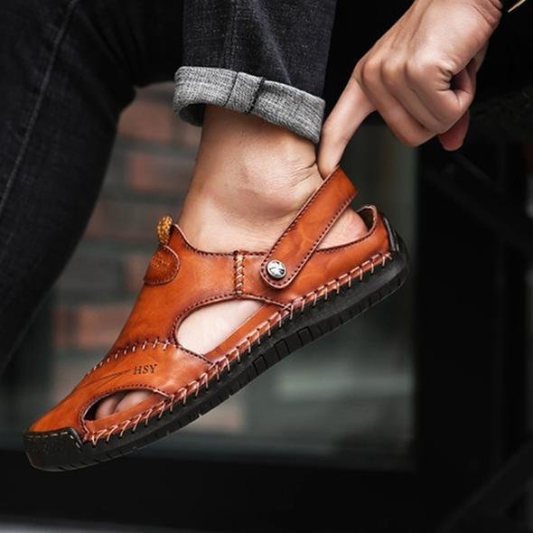 Elegante Herrensandalen aus weichem, atmungsaktivem Leder, ideal für Sommertragekomfort und stilvollen Auftritt.