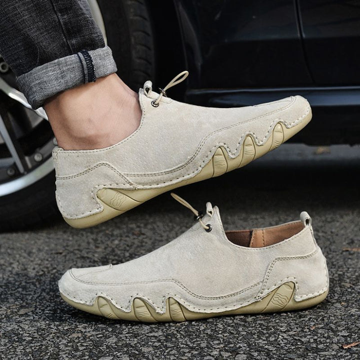 "Elegante Herrenschuhe aus Leder mit verstellbarer Nylonschnürung, perfekt für formelle und legere Anlässe."