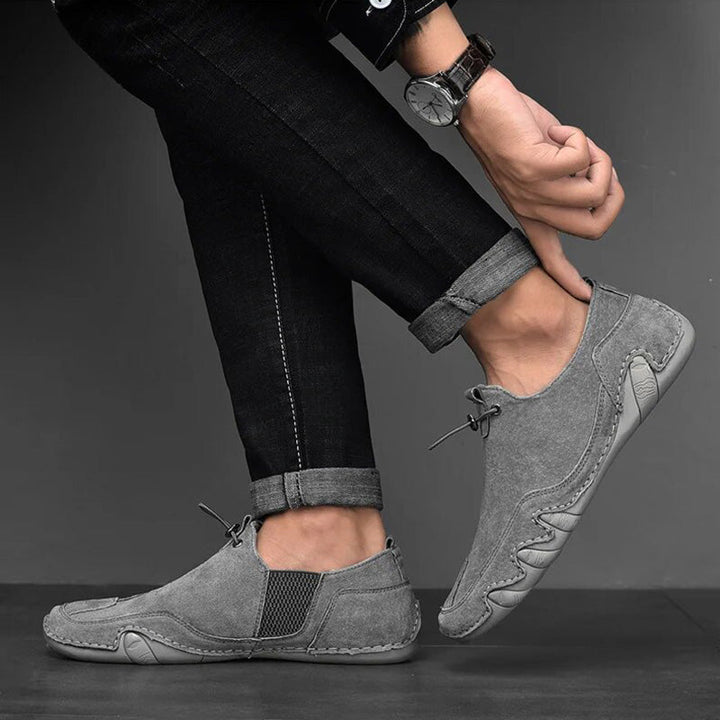 "Elegante Herrenschuhe aus Leder mit verstellbarer Nylonschnürung, perfekt für formelle und legere Anlässe."