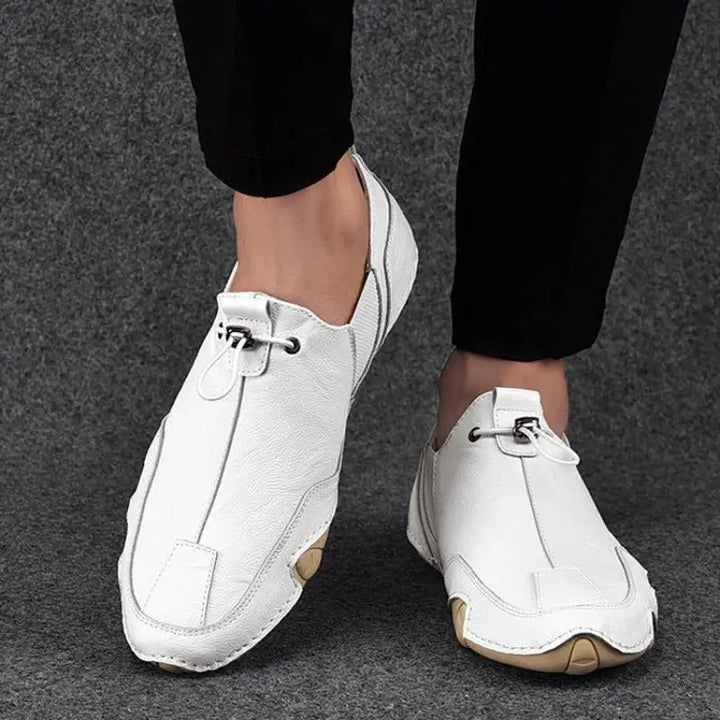 "Elegante Herrenschuhe aus Leder mit verstellbarer Nylonschnürung, perfekt für formelle und legere Anlässe."