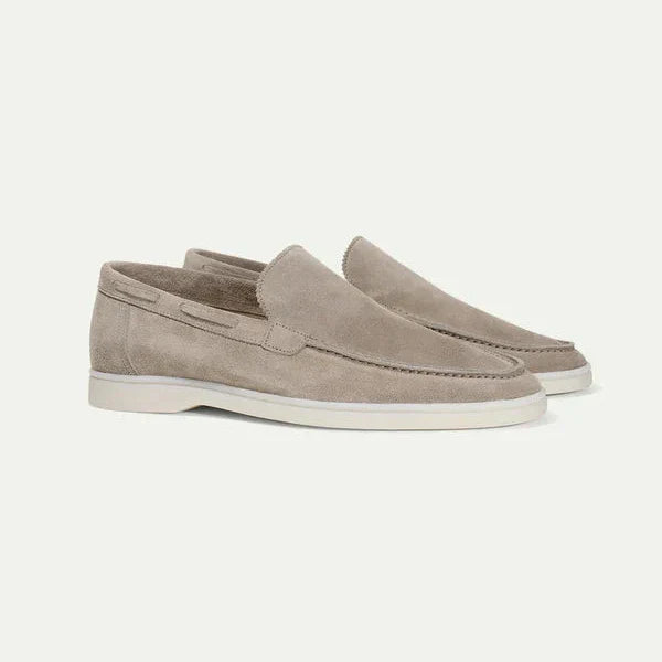 Elegante Luca Wildleder-Slipper in Taupe, Herren-Loafers, flexibles Design, komfortable Gummisohle, einfaches Slip-on.
