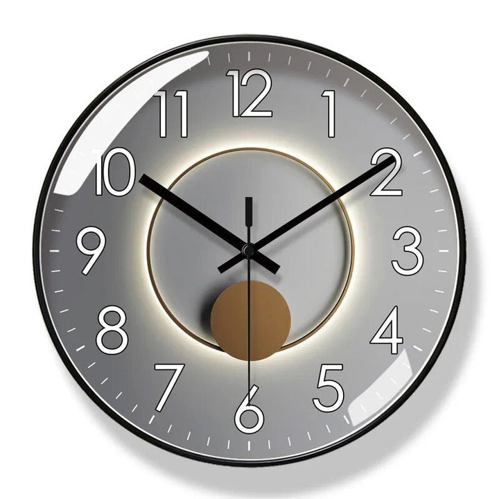 Elegante nordische Wanduhr mit klarem Schwarz-Weiß-Design, minimalistische Ziffern, robust, ideal für modernes Interieur.