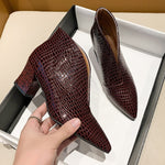 Burgunder dicke Ferse