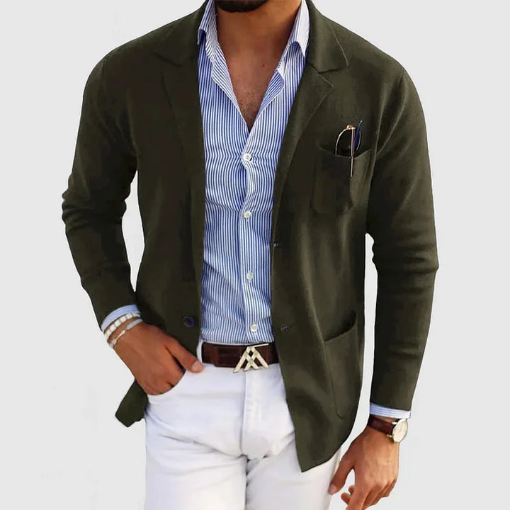 Elegante Strickjacke für Herren, braun, mit Reverskragen und Knöpfen, perfekt für Büro- und Alltagslook.