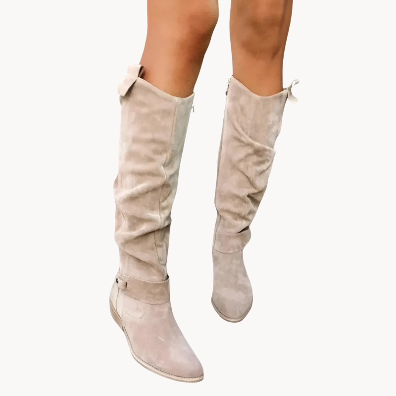 Elegante Wildleder-Damenstiefel mit rutschfester Sohle, ideal für kühle Tage. Perfekt für stilvolle und sichere Schritte.