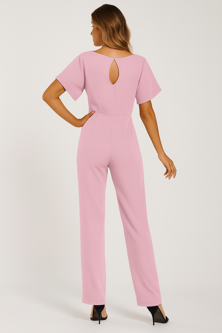 Eleganter Damen-Jumpsuit mit verstellbarem Krawatten-Gürtel und fließendem Stoff für stilvolle Anlässe und Freizeit.