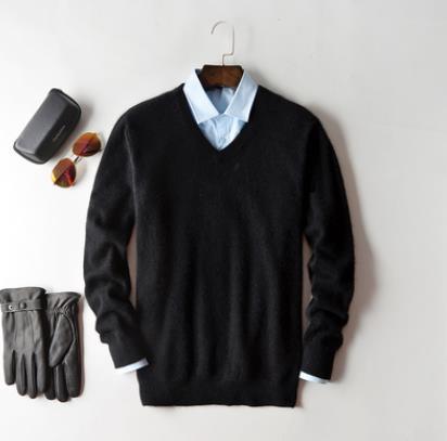 "Eleganter Herren-Kaschmirpullover, weiches Material, stilvolles Design, in verschiedenen Farben, zeitlos und luxuriös."