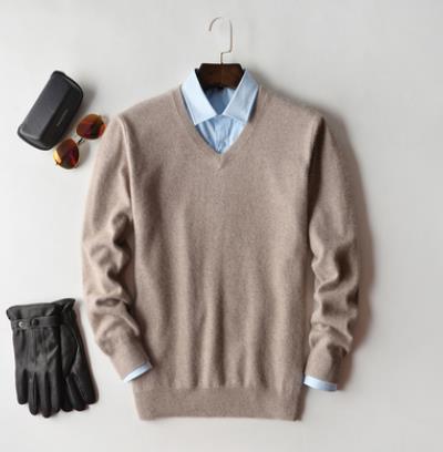 "Eleganter Herren-Kaschmirpullover, weiches Material, stilvolles Design, in verschiedenen Farben, zeitlos und luxuriös."