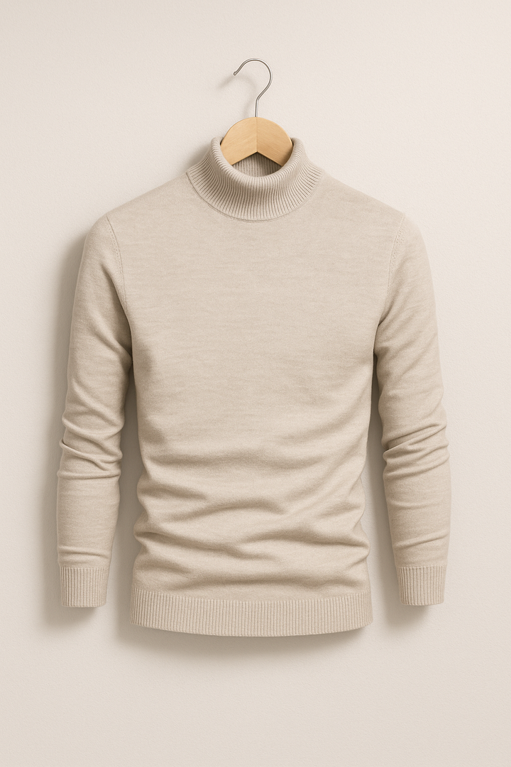 Eleganter Herren-Rollkragenpullover aus Feinstrick, weiches Material, schmale Passform, modisch für kühle Tage geeignet.