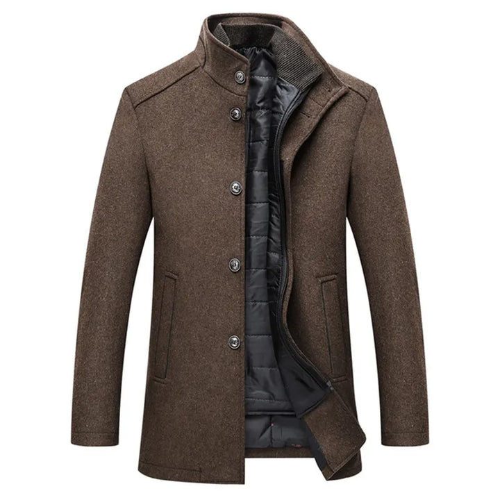 Eleganter Herren Wollmantel mit Stehkragen, Knopfverschluss und schlanker Passform in klassischem Design für Winterkomfort.