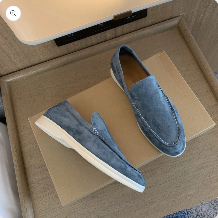 "Eleganter Vintage Leder Herren Loafer, braun, klassisch, stilvoll, ideal für formelle und informelle Anlässe, komfortabel."
