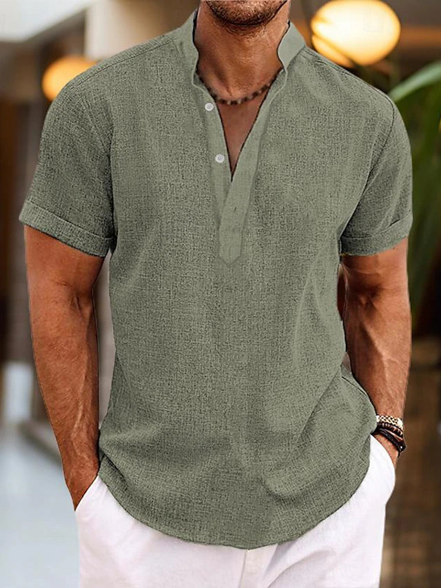 Elegantes Herren V-Ausschnitt Poloshirt in Dunkelblau, komfortabeler Baumwollmix, ideal für Freizeit und Büro, moderne Passfo