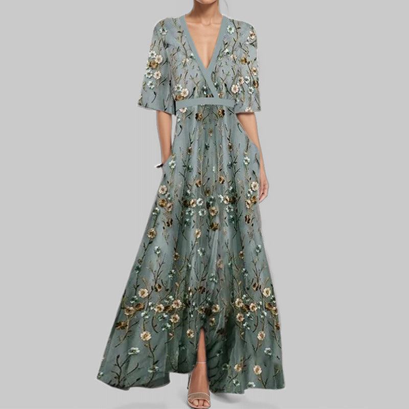 Elegantes V-Ausschnitt Damenkleid mit bedrucktem Schößchendesign und halbem Ärmel für stilvolle Auftritte.