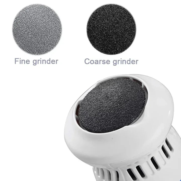 Elektrischer Profi-Hornhautentferner im Einsatz für sanfte Fußpflege, ergonomisches Design für glatte, samtweiche Füße.