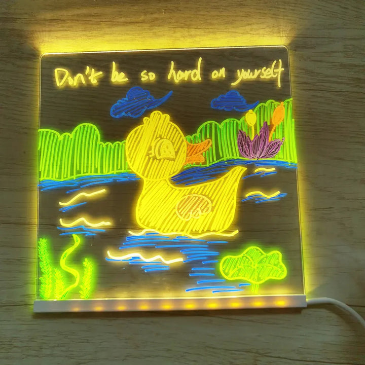 "Energieeffiziente LED-Zeichenplatte für kreative Nutzung und leuchtende Kunstwerke bei Dunkelheit, ideal als Nachtlicht."