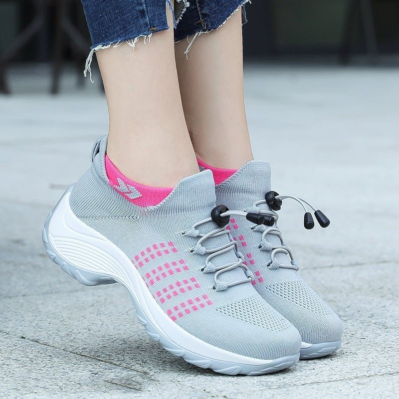 "Ergonomische Damen-Sneaker, atmungsaktiv, stilvoll, in Himmelblau; ideal für ganztägigen Komfort und Schmerzlinderung."