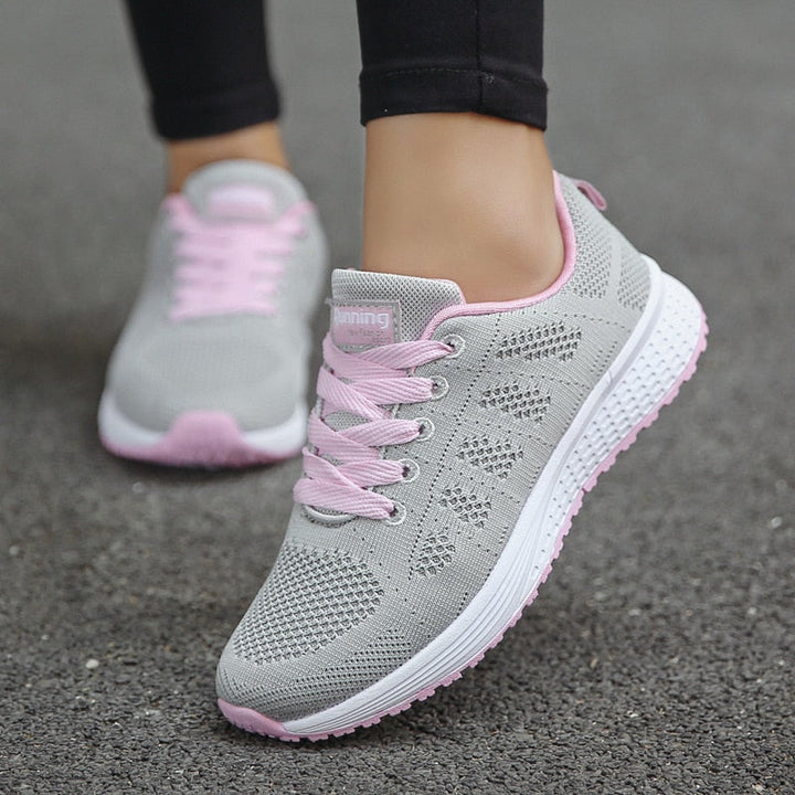 "Ergonomische Damen Sneaker, leicht, atmungsaktiv, mit extra großer Sohle, ideal für Komfort und stilvolle Freizeitlooks."