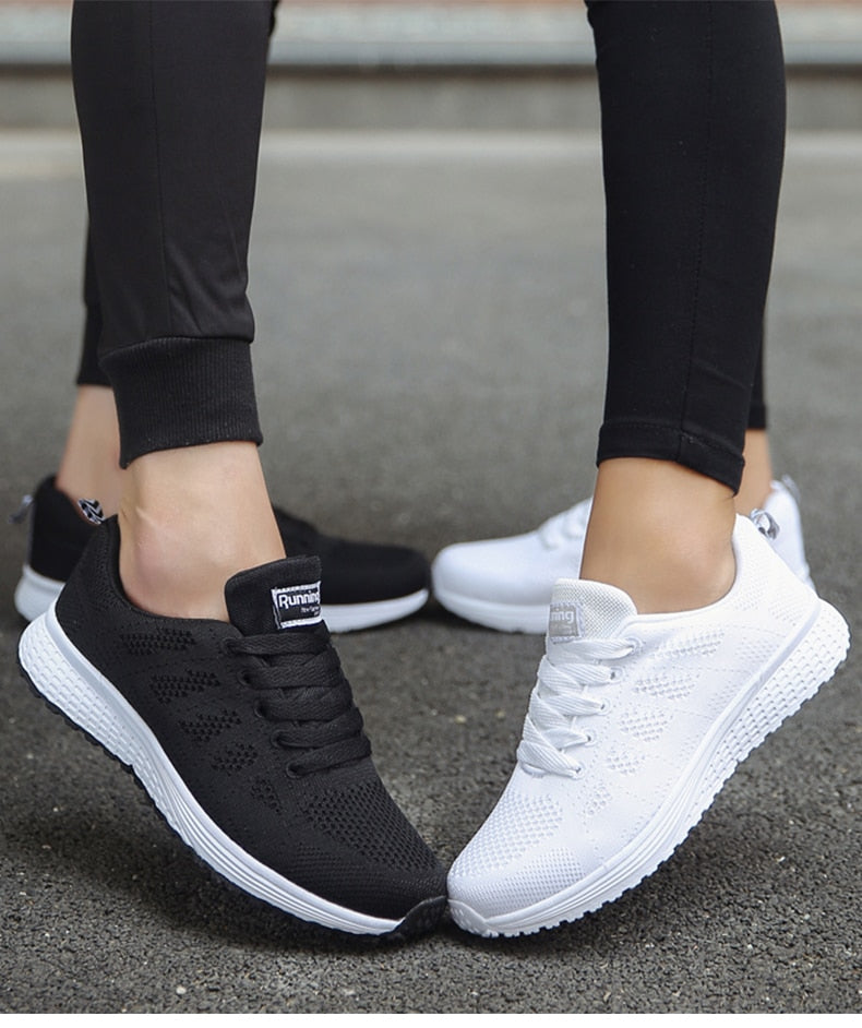 "Ergonomische Damen Sneaker, leicht, atmungsaktiv, mit extra großer Sohle, ideal für Komfort und stilvolle Freizeitlooks."