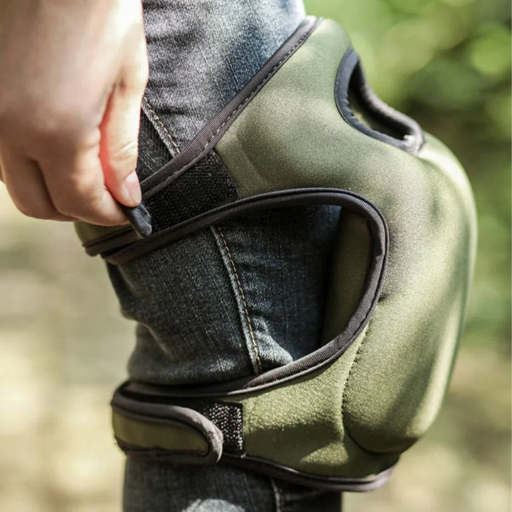 Ergonomische Knieschützer für Gartenarbeit mit extra Polsterung, ergonomischem Design und wasserfester Außenhülle.