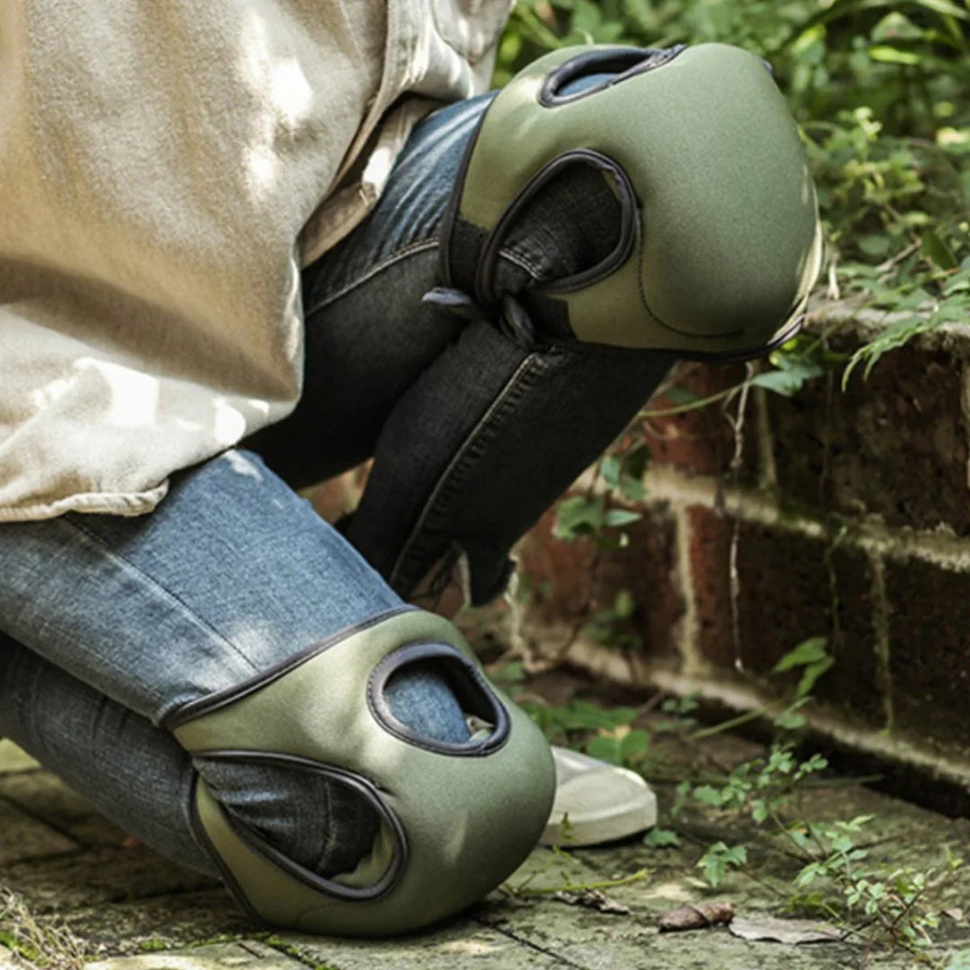 Ergonomische Knieschützer für Gartenarbeit mit extra Polsterung, ergonomischem Design und wasserfester Außenhülle.