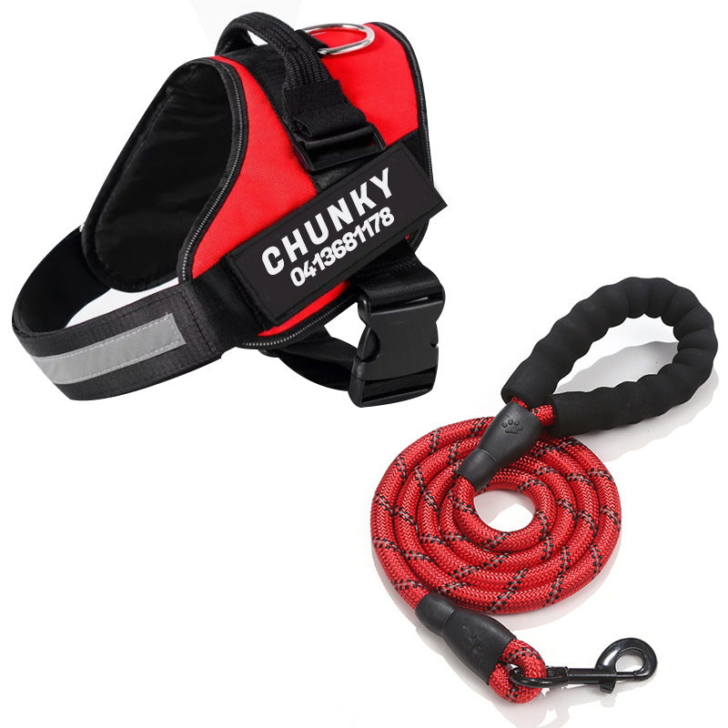 Ergonomisches Anti-Zug Hundegeschirr in verschiedenen Farben, personalisierbar für Komfort und reflektierende Sicherheit.