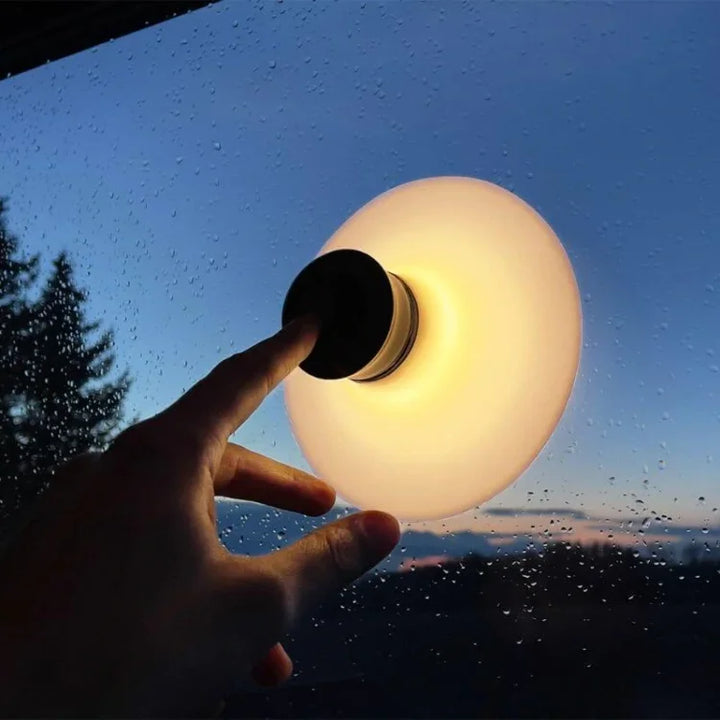 Wiederaufladbare LED-Saugnapf-Wandlampe