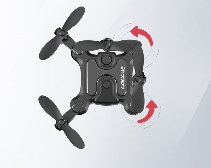 "Faltbare Mini Drohne 4K in Flugposition, HD Kamera für beeindruckende Luftaufnahmen, kompakt und perfekt für Reisen."