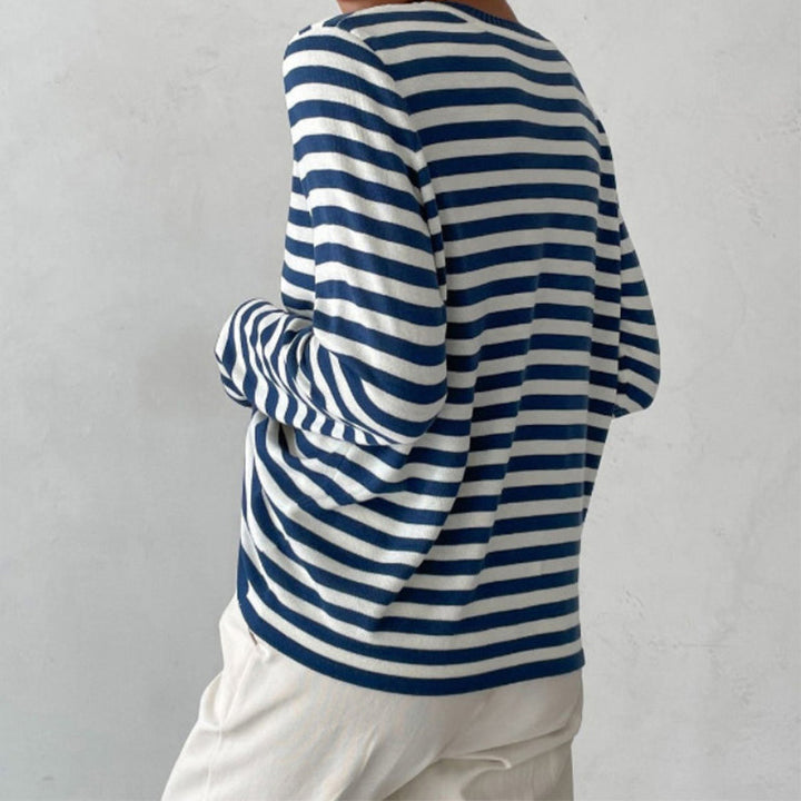 Gestreiftes Langarmshirt, blau-weiß, Damenmode, lässig, Baumwolle, Rückansicht.