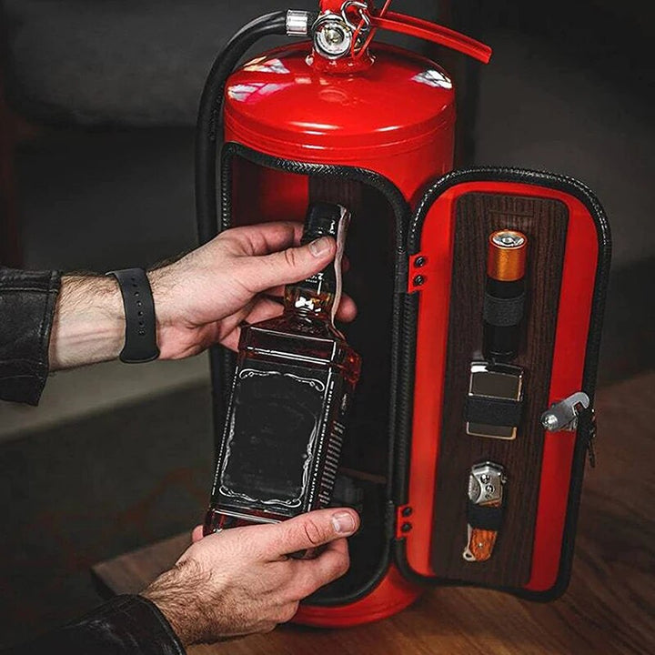 Getränkezubehör im Feuerlöscher-Design, ideal für Flaschenaufbewahrung, rot und kreativ - perfekter Hingucker für die Bar.