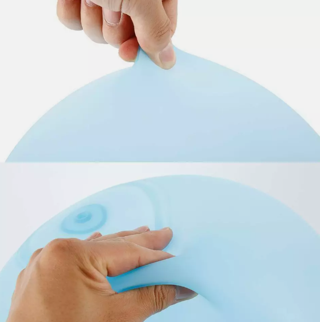 "Großer, transparenter Bubble-Ball für Outdoor-Spaß, flexibel und robust, ideal für Kinder und Erwachsene im Garten."