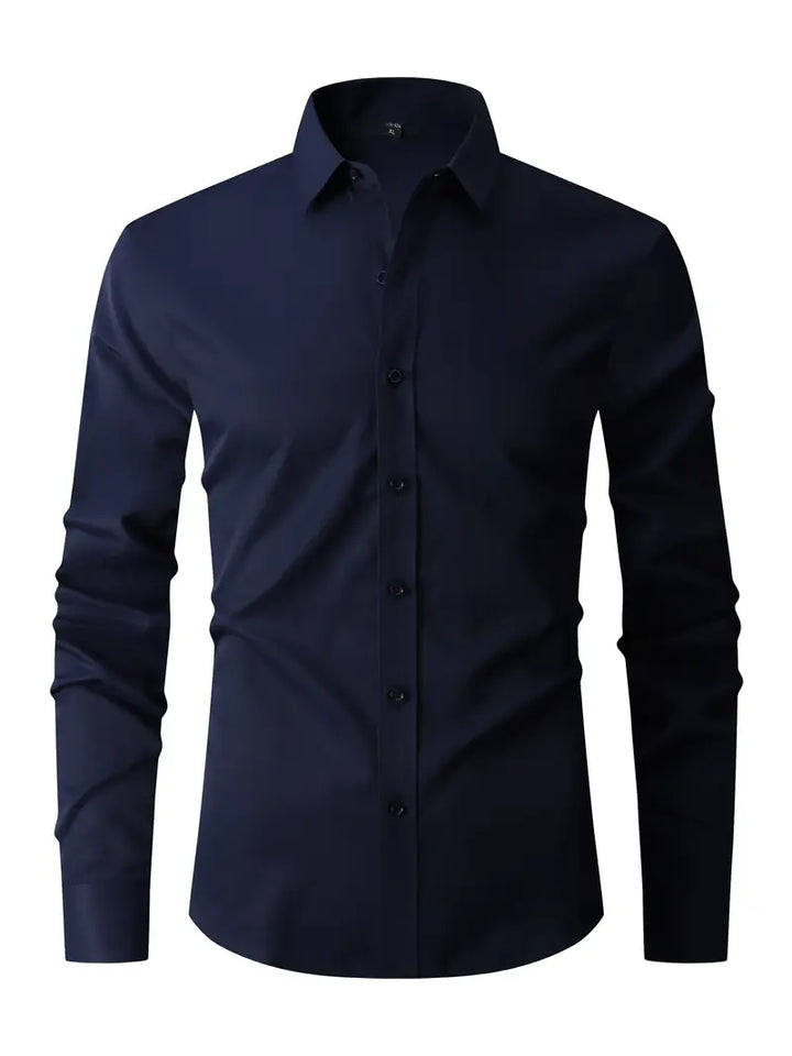 Halbformelles Herren Langarmhemd in Hellblau, elegant und vielseitig, ideal für Geschäfts- und Freizeitaktivitäten.