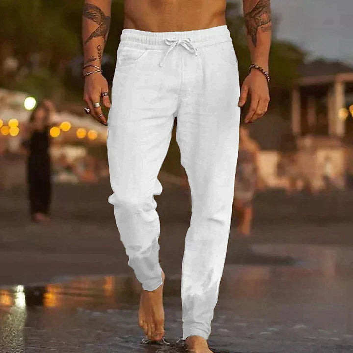 "Helle Leinenhose für Herren, lässiger Schnitt, atmungsaktiv, in verschiedenen Farben erhältlich, ideal für den Sommer."
