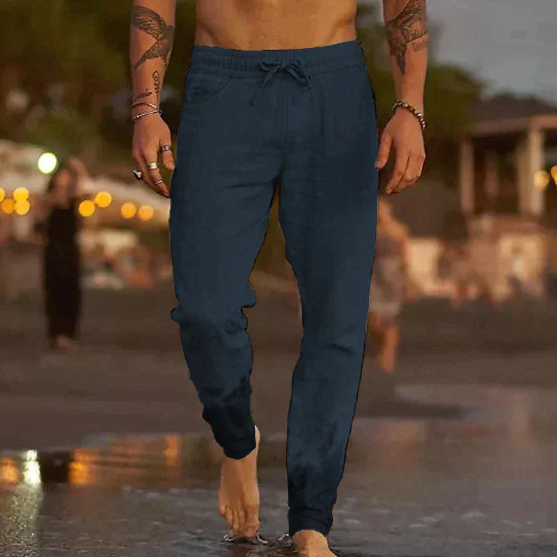 "Helle Leinenhose für Herren, lässiger Schnitt, atmungsaktiv, in verschiedenen Farben erhältlich, ideal für den Sommer."