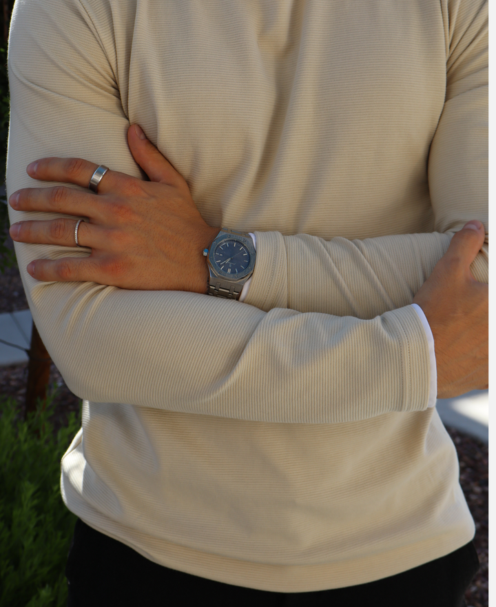 Herren Armbanduhr, 41mm Edelstahlgehäuse, Quarzwerk, kratzfestes Saphirglas, minimalistisches Zifferblatt, elegant.