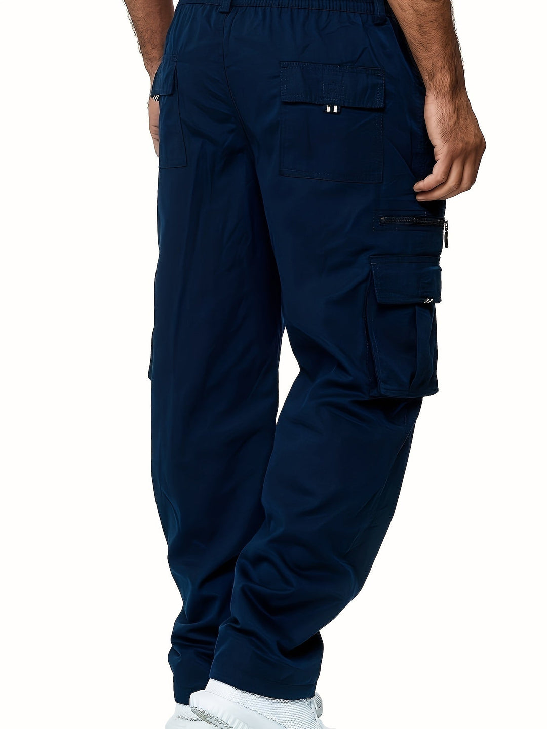 "Herren Cargo Hose in Olivgrün mit praktischen Taschen, moderne Passform für Freizeit und Alltag, Baumwolle-Polyester-Mix."