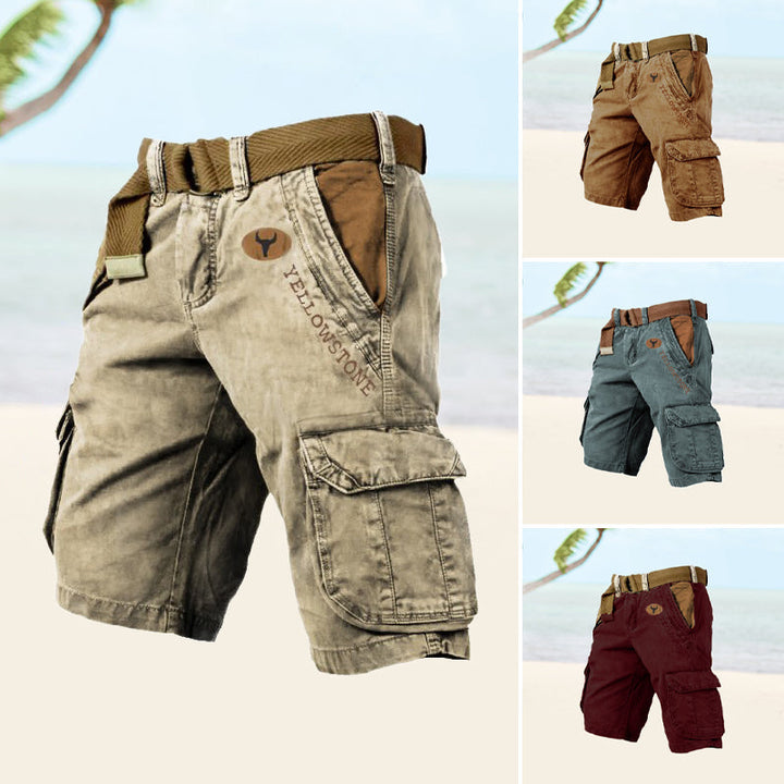 "Herren Cargo-Shorts in Khaki mit zahlreichen Taschen, ideal für Outdoor-Aktivitäten und bequem für Abenteuer im Freien."